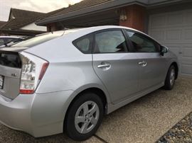 Toyota Hybrid Prius 2011 less than 51,000 miles, Pristine well cared one-owner car.