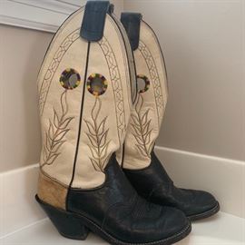 Olathe Leather boots