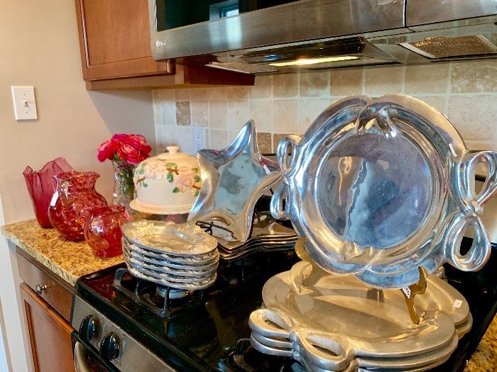 Large collection of kitchenware and serveward....many never used!