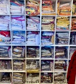 Wals filled with fabric byt the yard!