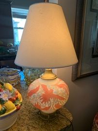Vintage Lamp...base lights up!