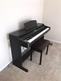 ROLAND KR-75 DIGITAL INTELLIGENT PIANO