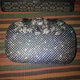 SPARKLY CLUTCH