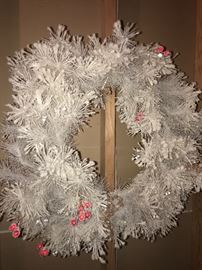 CHRISTMAS WREATH