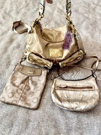 COACH HANDBAGS