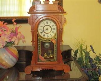 Another mantle clock 