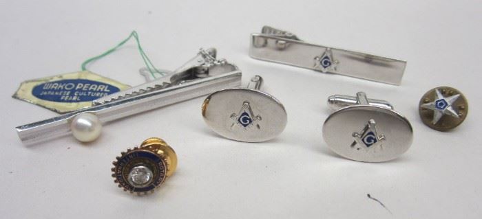 ANSON STERLING TIE BAR AND CUFFLINKS SET, TIE BAR WITH JAPANESE WAKO CULTURED PEARL, STERL STAR PIN. 10K ROTARY PIN WITH ADDED BACK AND 4mm(0.25ct ) ROUND DIAMOND.