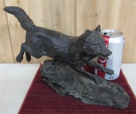 Bronze Wolf Statue