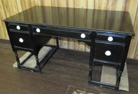 Painted Knee Hole Desk