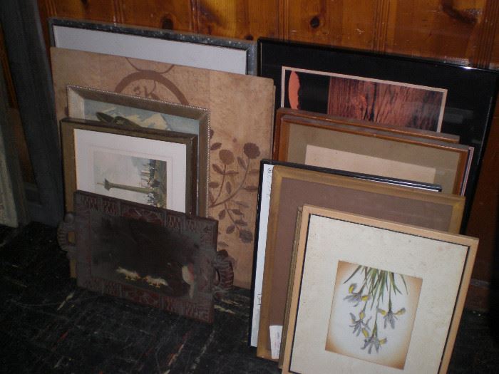 lots of paintings, prints, engravings and other art