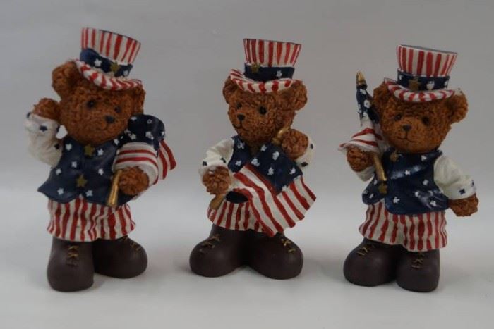 3 Adorable Patriotic Bears
