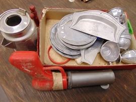 Childrens Aluminum Dishes