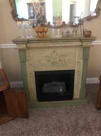 CUTEST FIREPLACE I’VE EVER SEEN ! 
