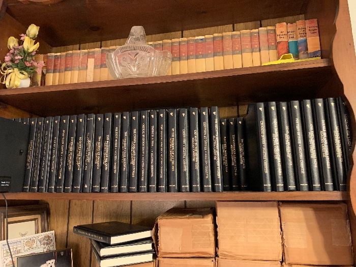 Agatha Christie book set ( 68 volumes)