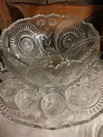 L.E. Smith Colony Pinwheel Punchbowl, platter, cups ladle
