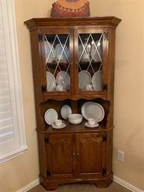 Ethan Allen corner curio cabinet