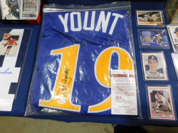 Robin Yount Autographed Jersey with COA