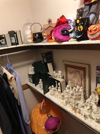 Snow Buddies, Halloween decor