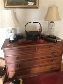 American Period Hepplewhite chest - very beautiful, clean, will compliment your modern furnishings.
