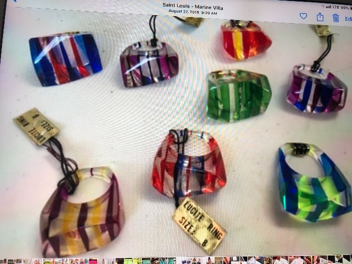 Lucite 60s Deadstock Rings