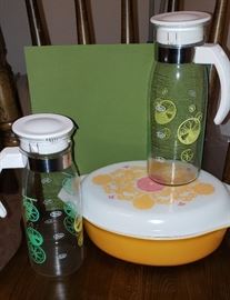 mid-century kitchen items