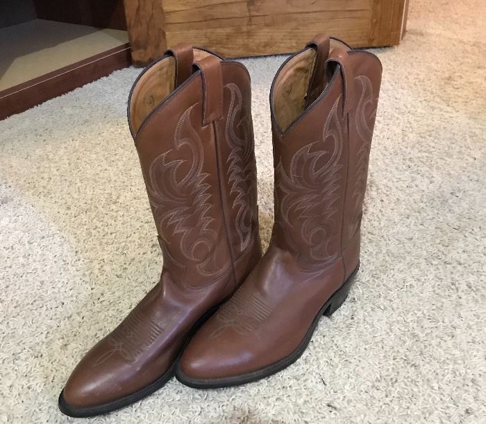 Tony Lama leather boots (men)