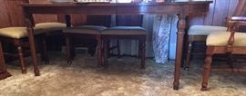Broyhill dining table
