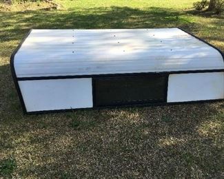 Side view of truck cap