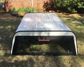 Truck cap