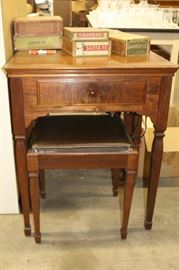 Sewing cabinet