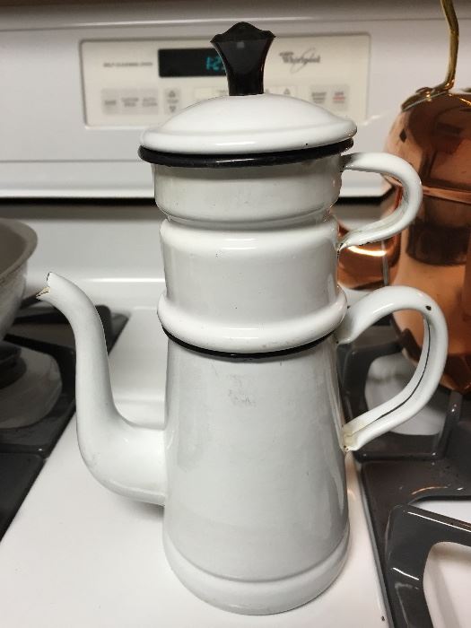 Sweet Vintage French Drip Coffee Pot (no missing parts)