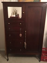 Lovely Antique Mahogany Chifferobe with Five Drawers and 2 Doors and Small Mirror