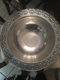 Intricate Pewter Bowl from the Wilton Pewter Co (14.5â)