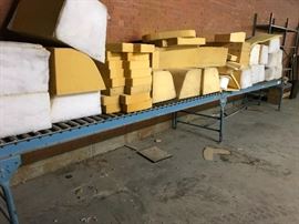 Foam & Rolling table