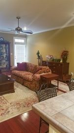Wonderful living room suite