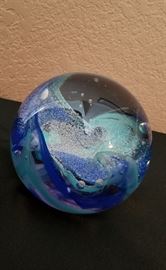 Caithness very large paperweight. 1992 "Double Magnum" designed by Margot Thomson, and made by Franco Toffolo. Purchased for $550. Estate sale price: $150