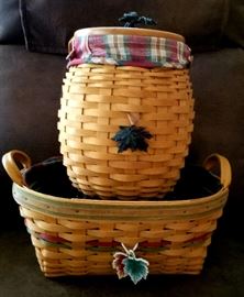 TOP: Longaberger October field oblong shaped with liner and double leaf tie-on. $35
BOTTOM: $30
