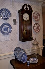 Howard Miller mantle clock