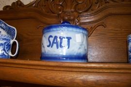 Early reproduction of salt glaze