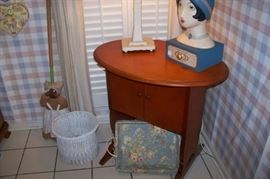 Sewing cabinet