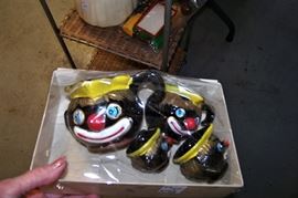 Set of 4 measuring cups -Garage