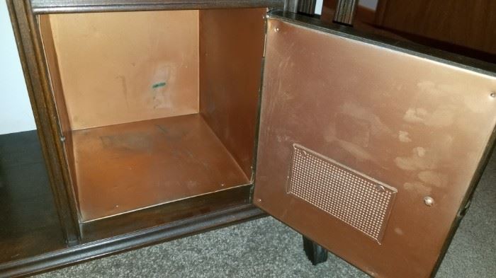 Copper lined cabinet 