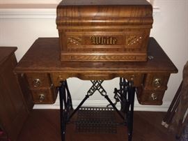 Sewing machine stand