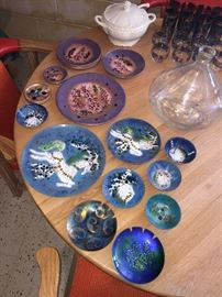 Enamel on copper plates