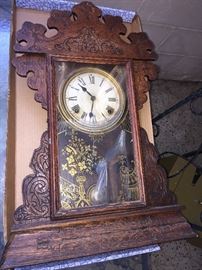 Antique clock- needs work