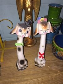 Dog Salt and pepper shakers