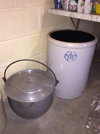 15 gallon crock/large pot