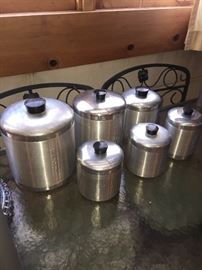 Aluminum canister set