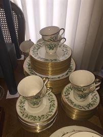 Lenox Holiday China- 60 piece set!