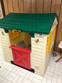 Little tikes play house